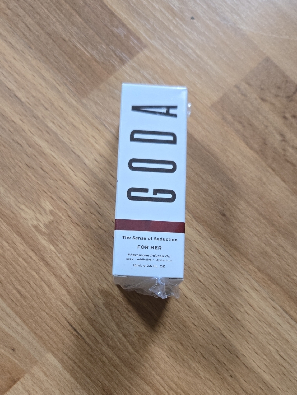 The Sense of Seduction For Her - White/Red Pheromone Oil